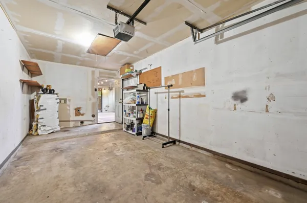 a view of a storage & utility room