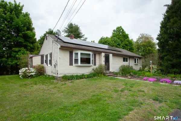$489,900 | 9-11 Winthrop Street, Simsbury, CT 06081