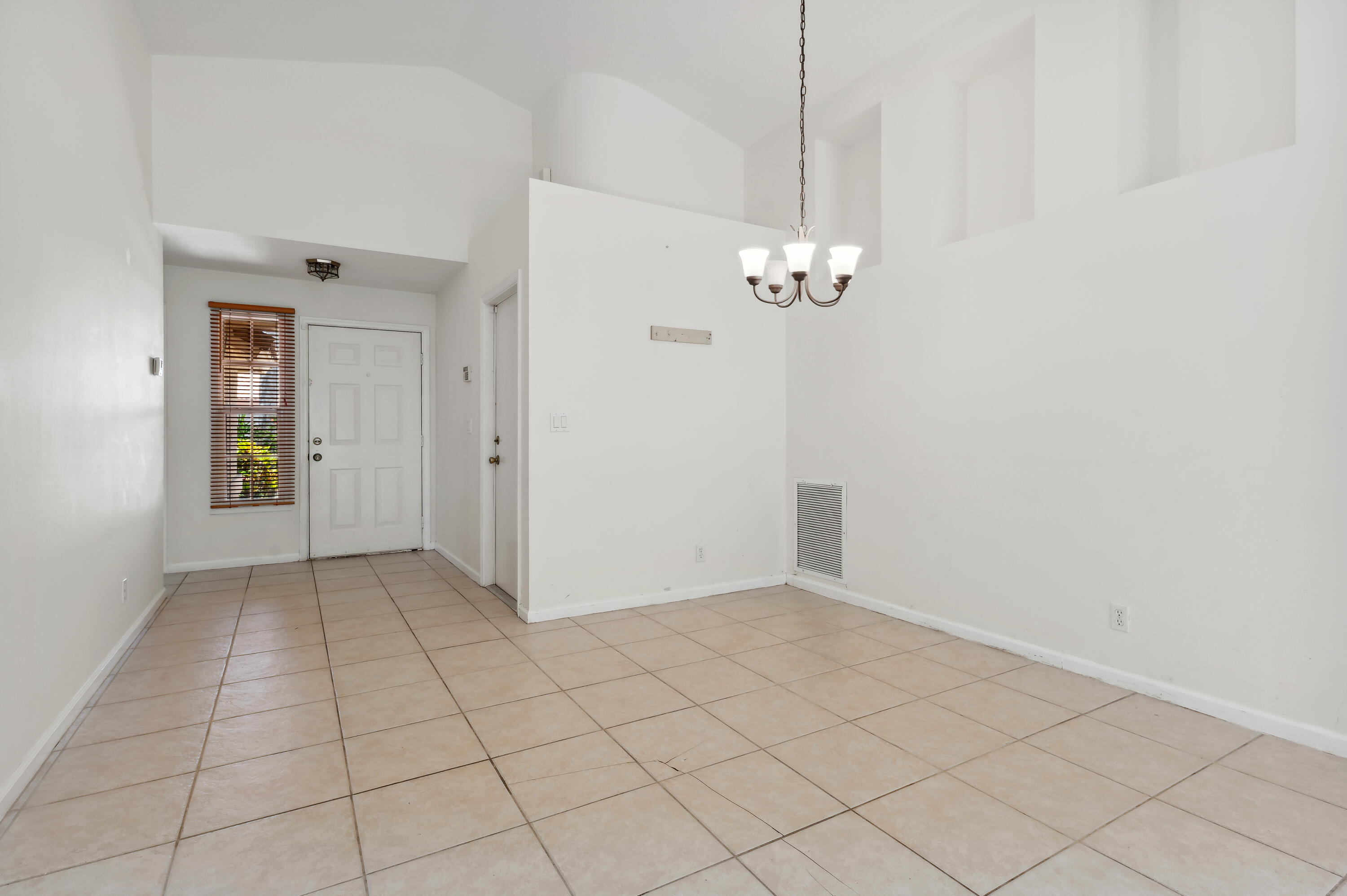 2709 Pointe Circle Greenacres, FL 33413 - Photo 2 of 14 VHT-RX-10812493_1.jpg