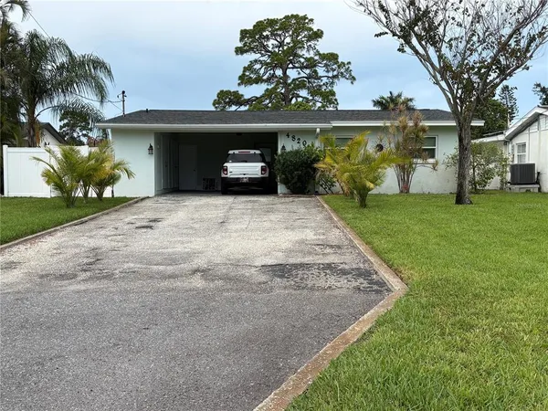 $650,000 | 4820 Venetian Boulevard Northeast, St. Petersburg, FL 33703