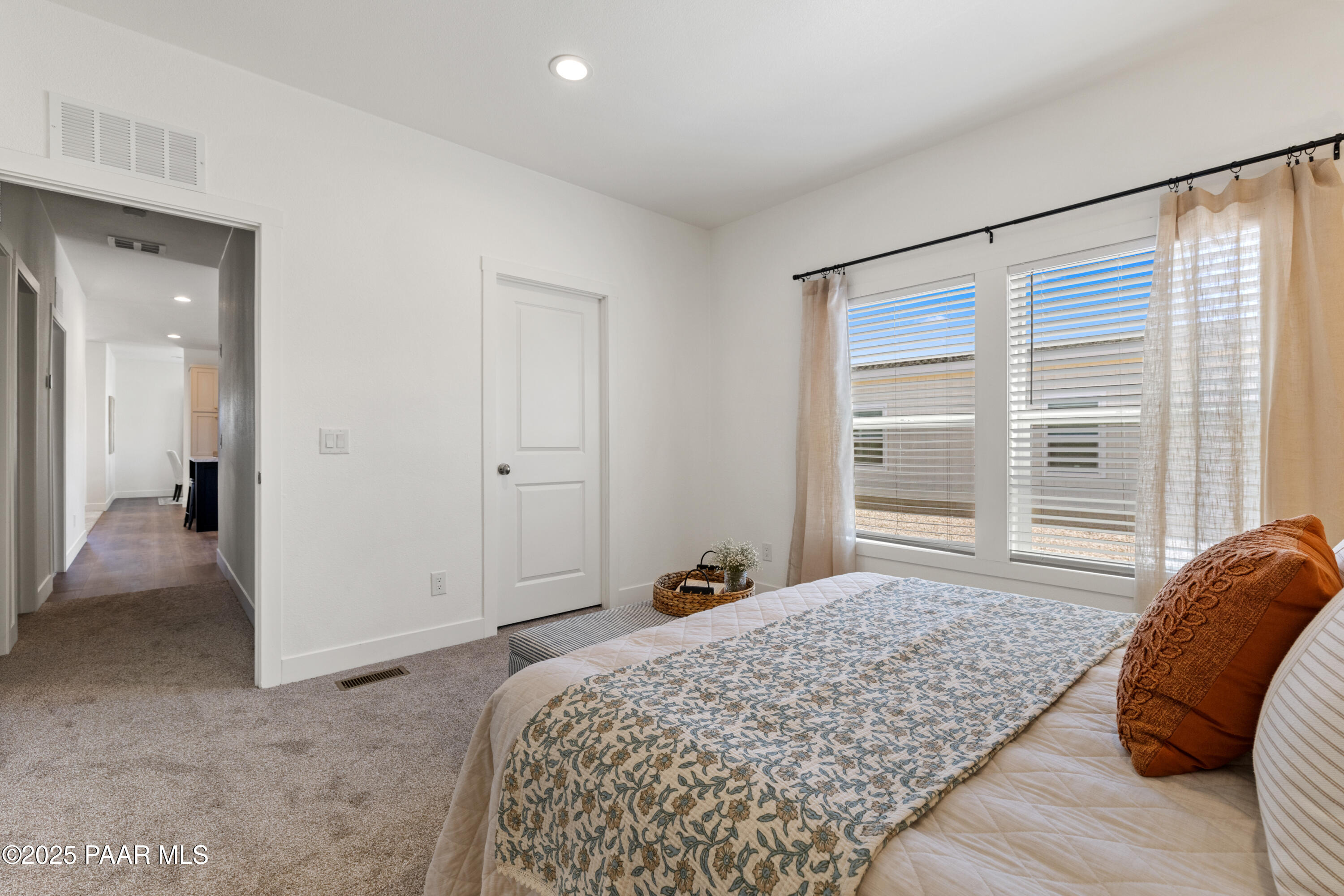 45 Hawaii Road Paulden, AZ 86334 - Photo 13 of 18 14-Bedroom 1