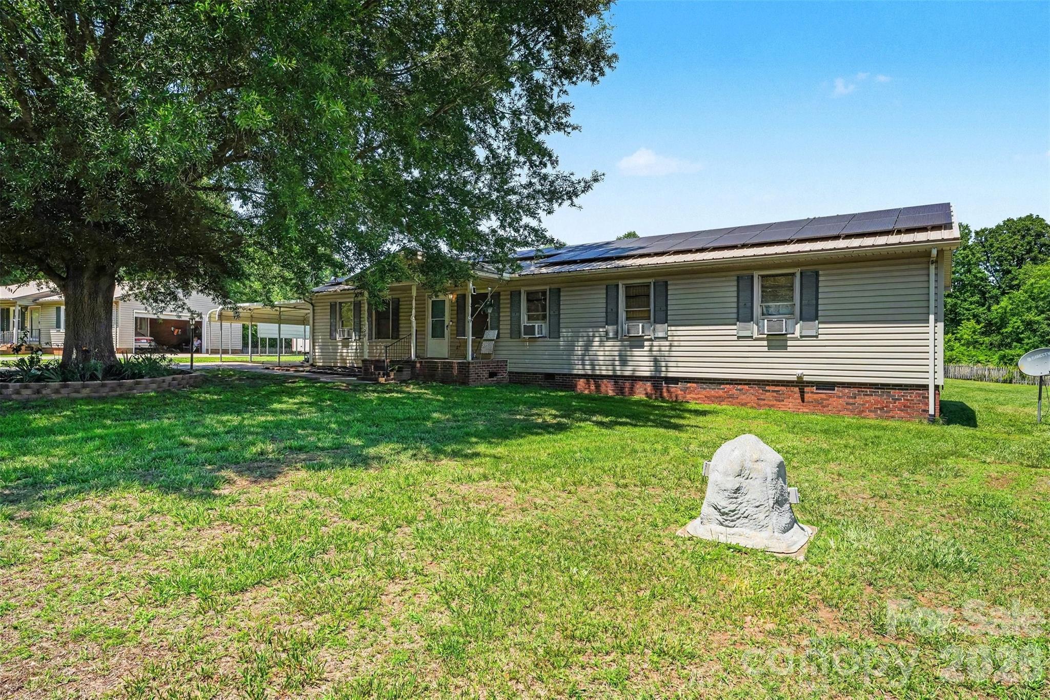 129 Laura Road Mooresville, NC 28117 - Photo 2 of 28