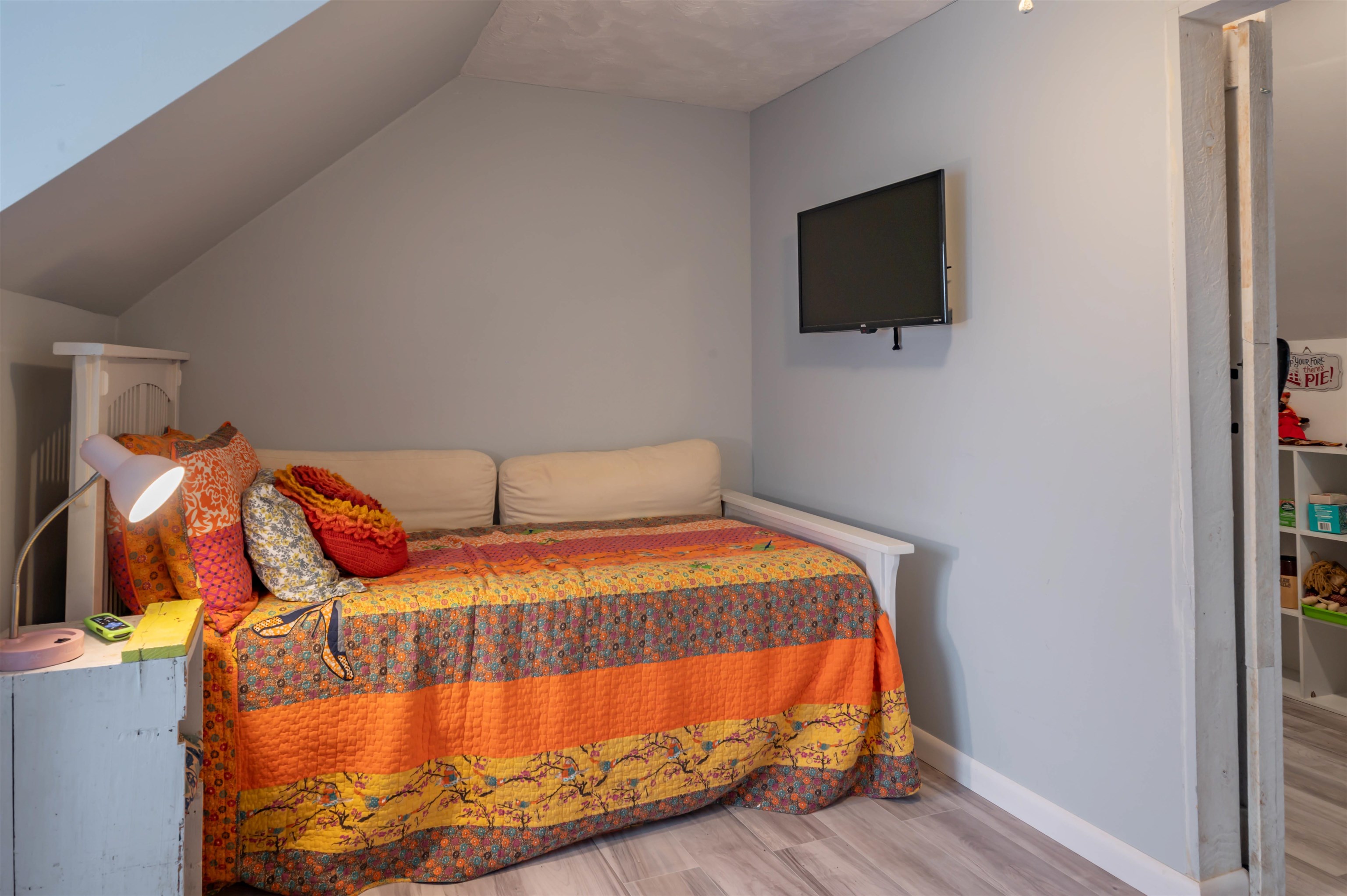 133 Raymond Road Deerfield, NH 03037 - Photo 23 of 60