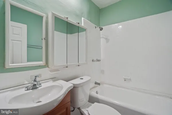 $6,600 | 207 Kennedy Street Northwest, Washington, DC 20011