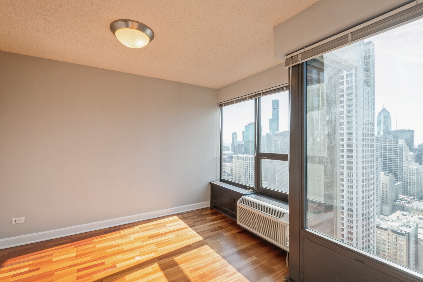 30 East Huron Street, Unit 4304 Chicago, IL 60611 - Photo 11 of 24