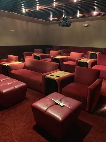 $3,100 | 30 East Huron Street, Unit 4304, Chicago, IL 60611