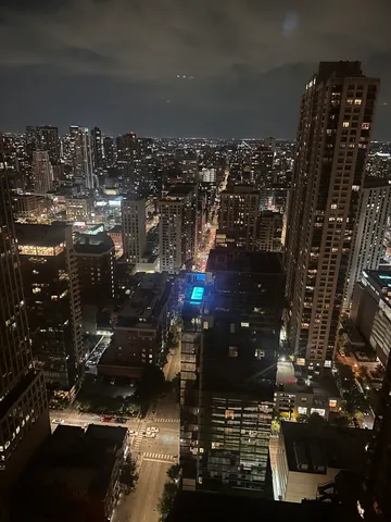 $3,100 | 30 East Huron Street, Unit 4304, Chicago, IL 60611