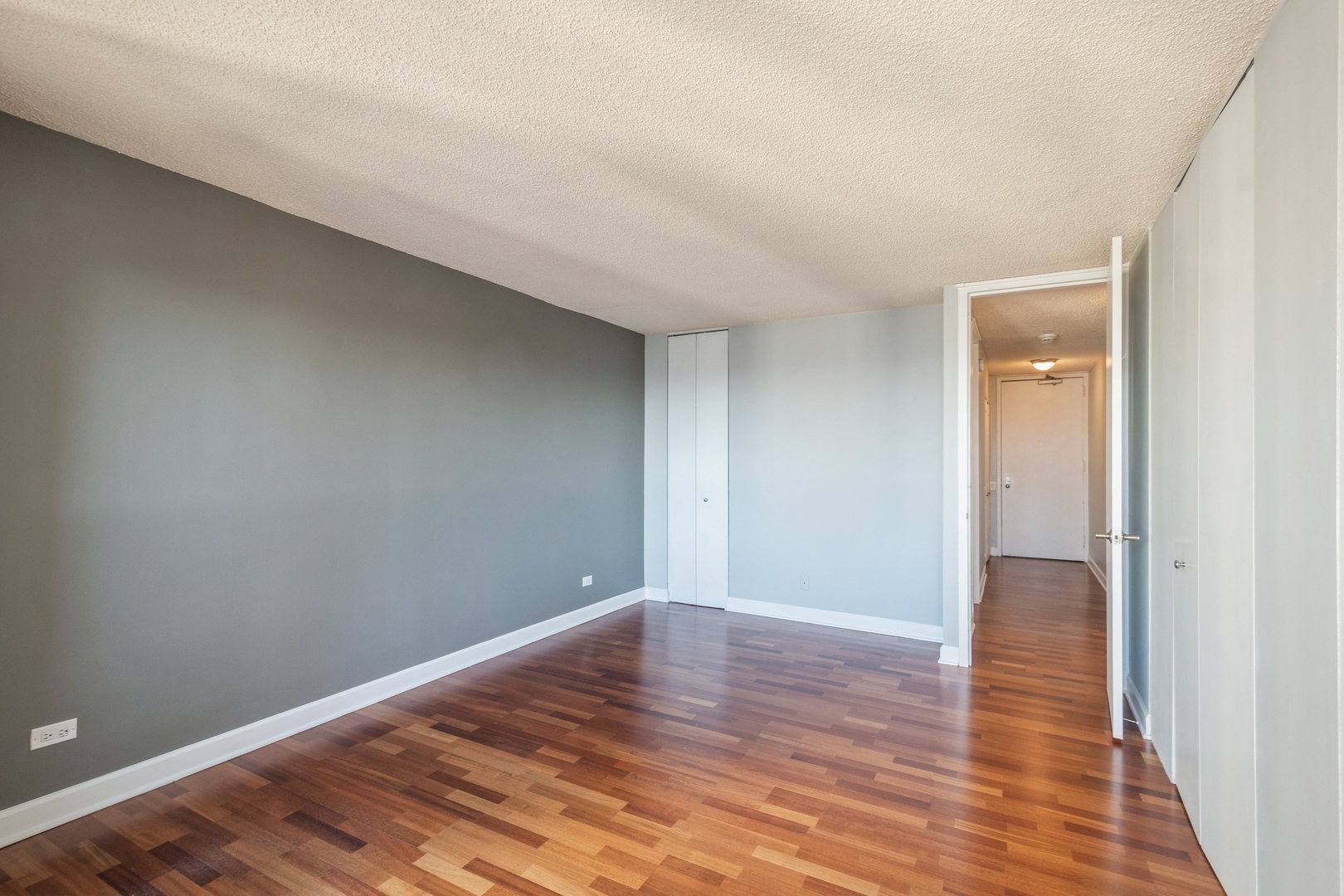 30 East Huron Street, Unit 4304 Chicago, IL 60611 - Photo 9 of 24