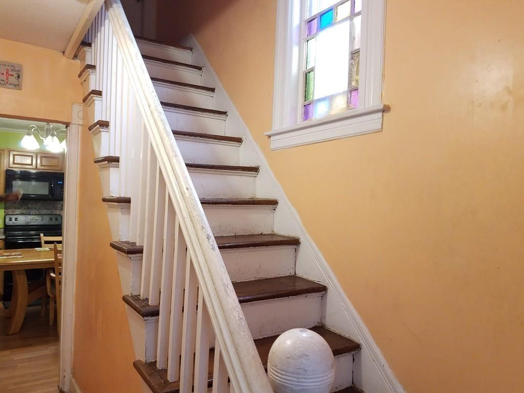 183 Johnson Street Springfield, MA 01108 - Photo 12 of 27
