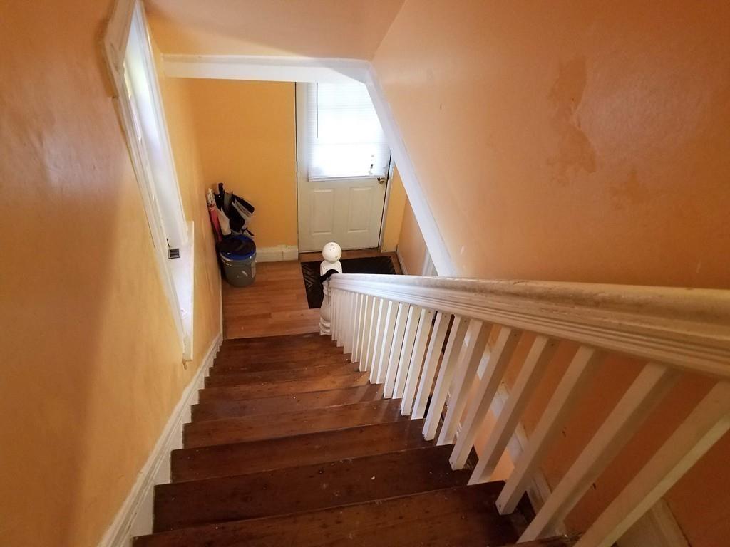 183 Johnson Street Springfield, MA 01108 - Photo 17 of 27