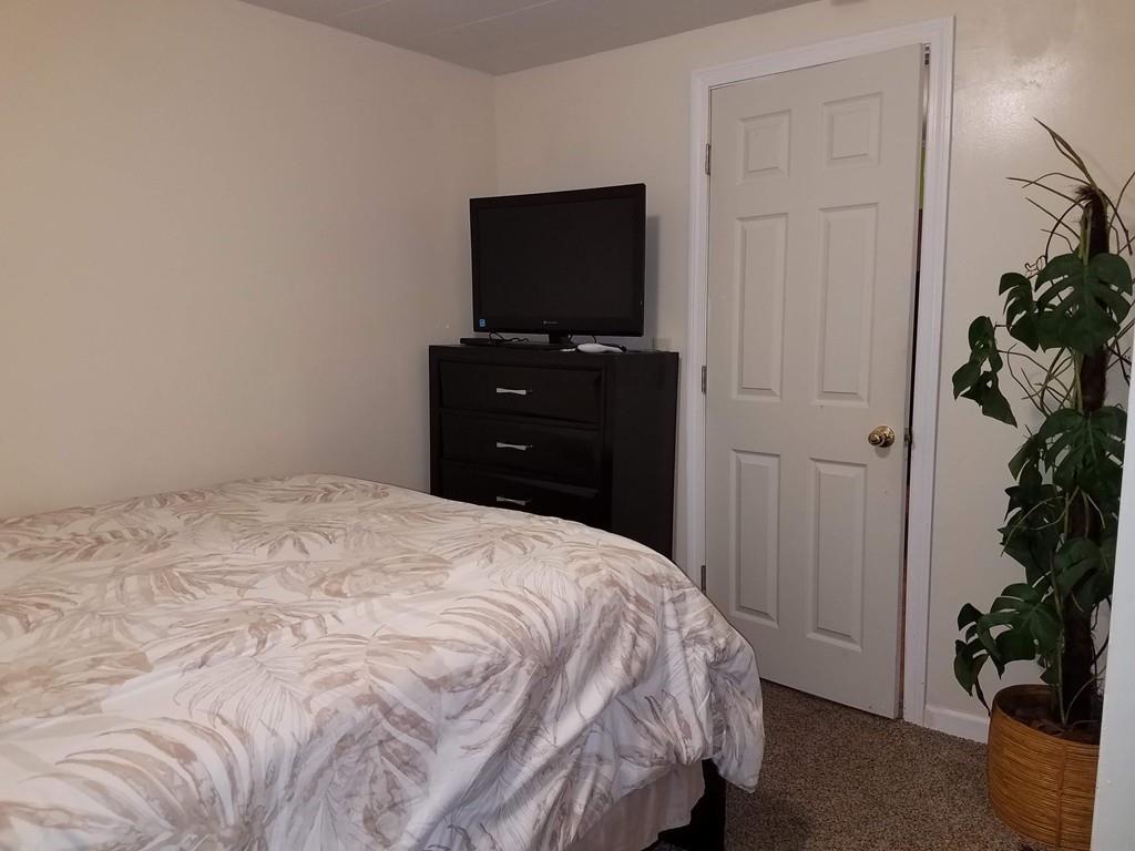 183 Johnson Street Springfield, MA 01108 - Photo 10 of 27