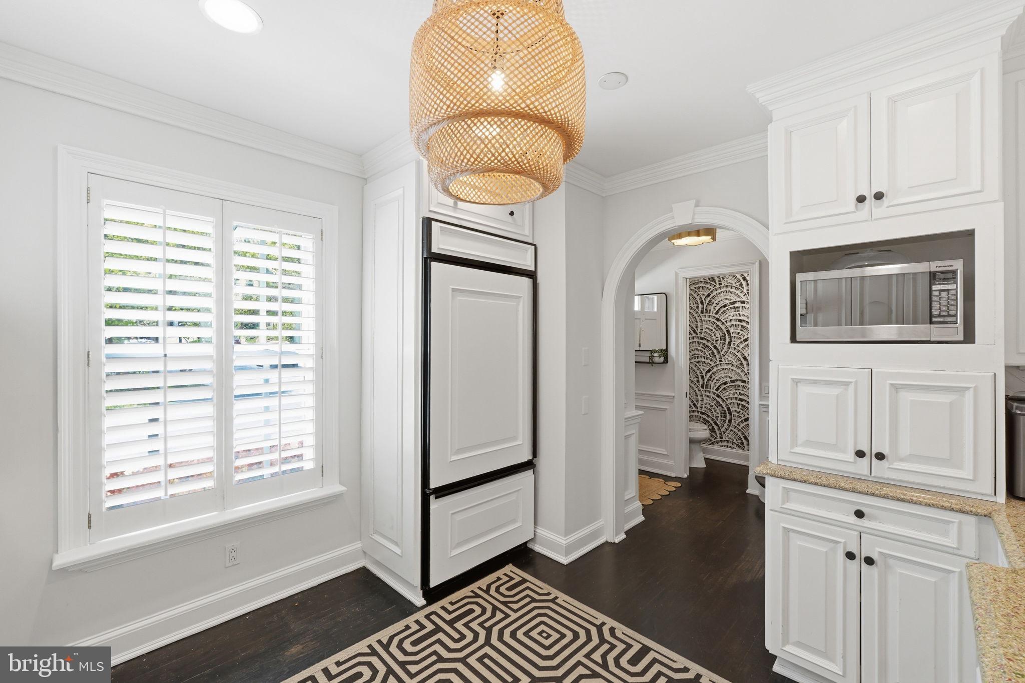 3523 Hamlet Place, Unit 501 Chevy Chase, MD 20815 - Photo 11 of 37