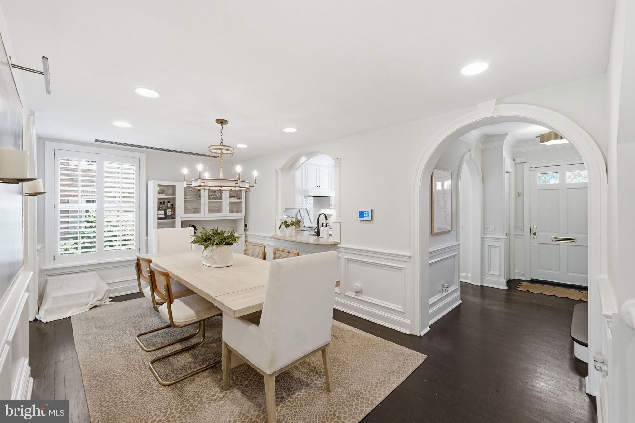 3523 Hamlet Place, Unit 501 Chevy Chase, MD 20815 - Photo 8 of 37