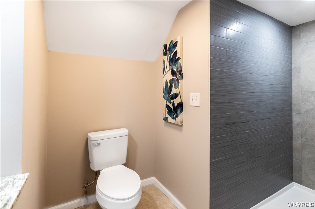 1630 Love Road Grand Island, NY 14072 - Photo 20 of 27