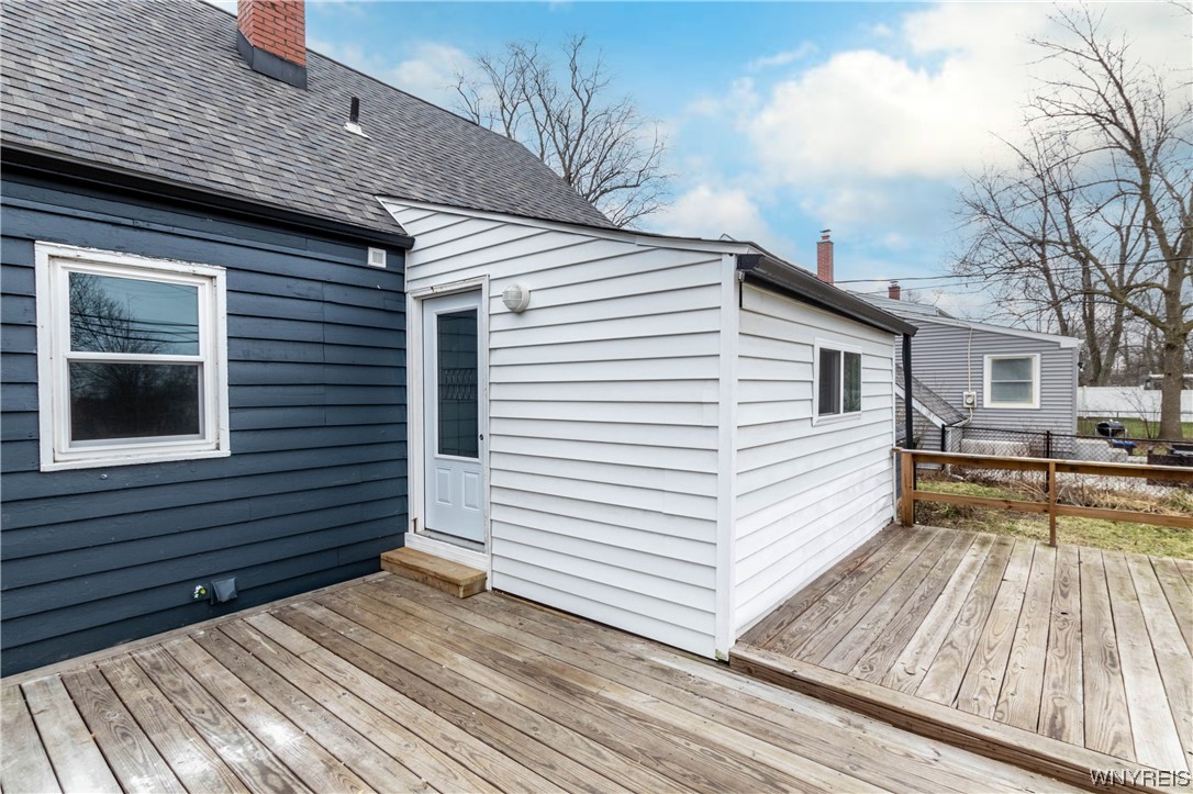 1630 Love Road Grand Island, NY 14072 - Photo 2 of 27