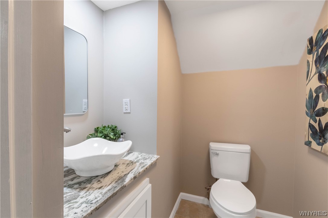 1630 Love Road Grand Island, NY 14072 - Photo 21 of 27