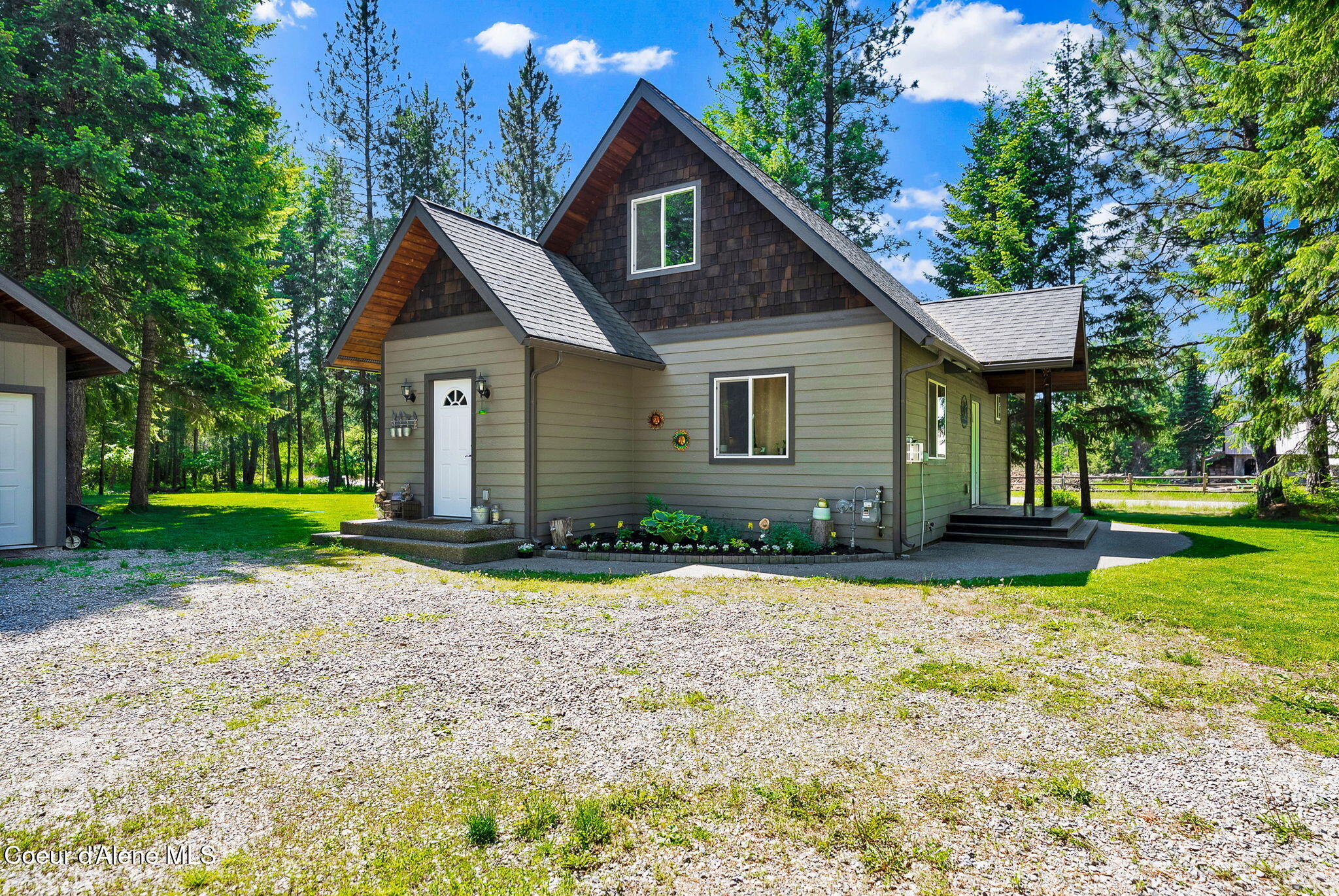 54 Star Road Bonners Ferry, ID 83805 - Photo 2 of 54 2-web-or-mls-SkyLight - Star (JG)-63