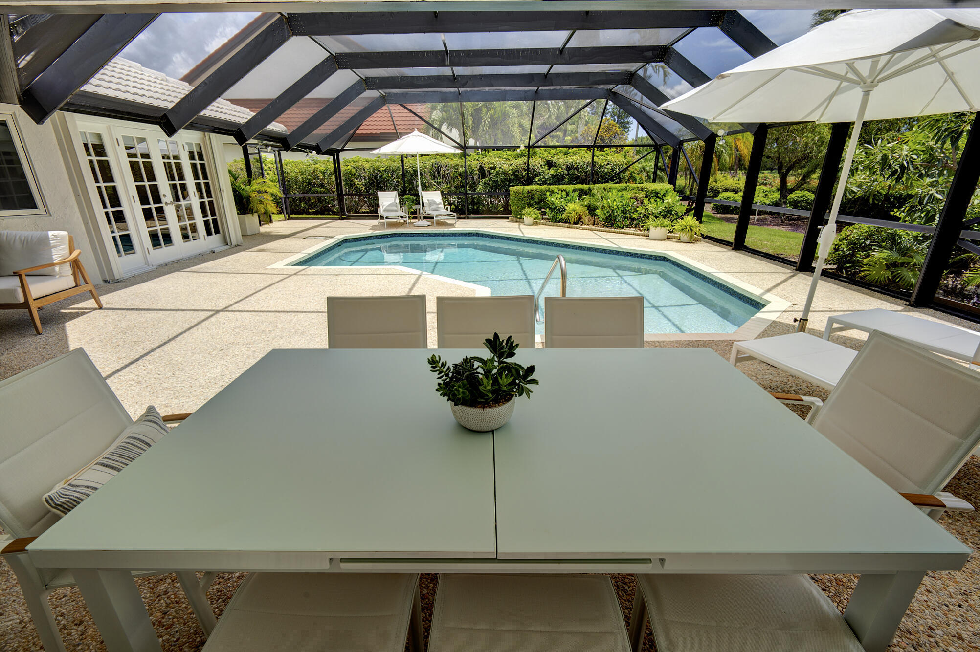 10252 Shireoaks Lane Boca Raton, FL 33498 - Photo 41 of 51 alfa47