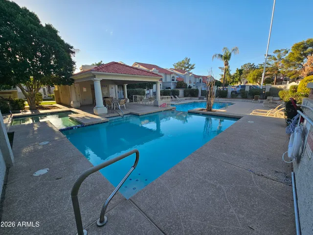 $329,000 | 1717 East Union Hills Drive, Unit 1048, Phoenix, AZ 85024