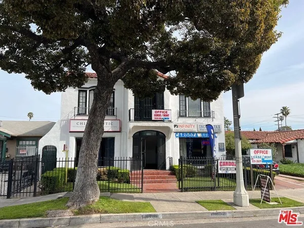 $899,000 | 1118 North Avalon Boulevard, Wilmington, CA 90744