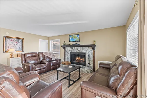 $875,000 | 63 Elbow Cay, Osage Beach, MO 65065