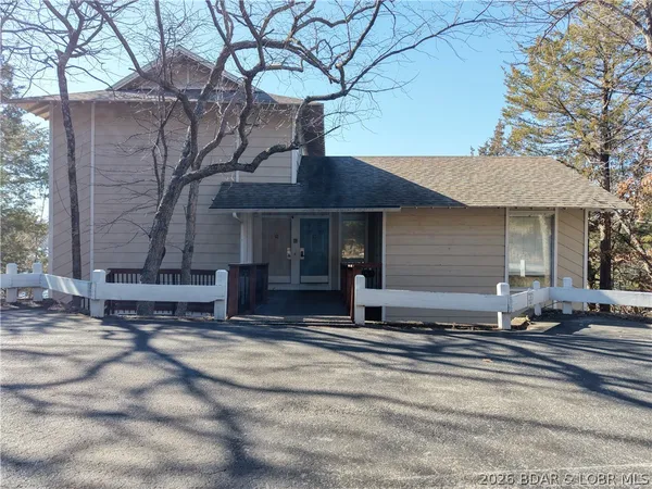 $875,000 | 63 Elbow Cay, Osage Beach, MO 65065