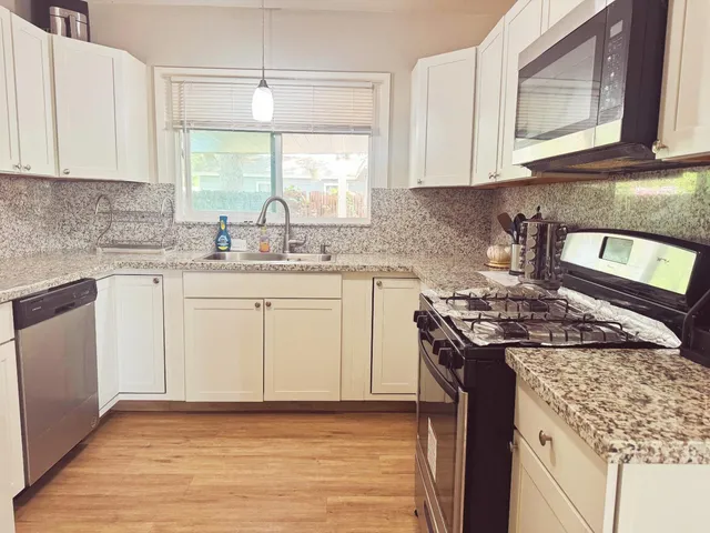 $469,900 | 2373 Olive Street, Dos Palos, CA 93620