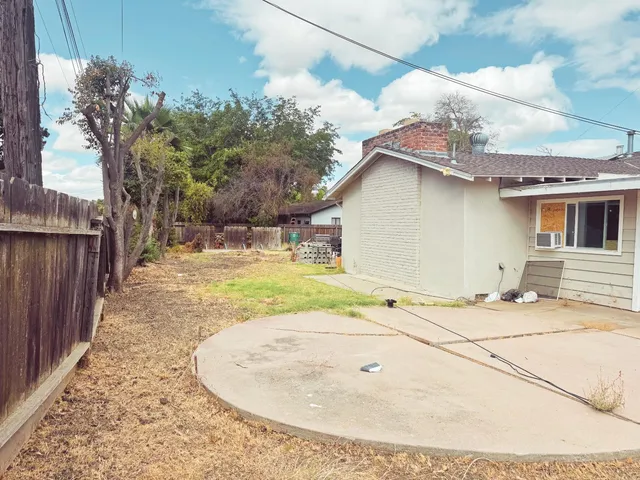 $469,900 | 2373 Olive Street, Dos Palos, CA 93620