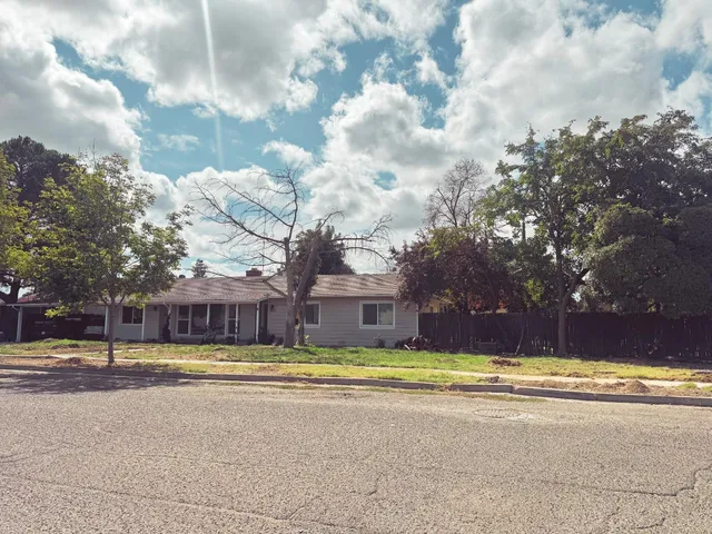 $469,900 | 2373 Olive Street, Dos Palos, CA 93620