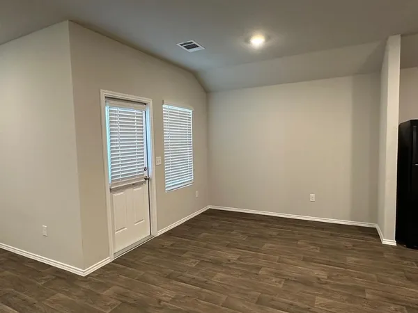 $1,900 | 15012 Siberian Elm Lane, Austin, TX 78724