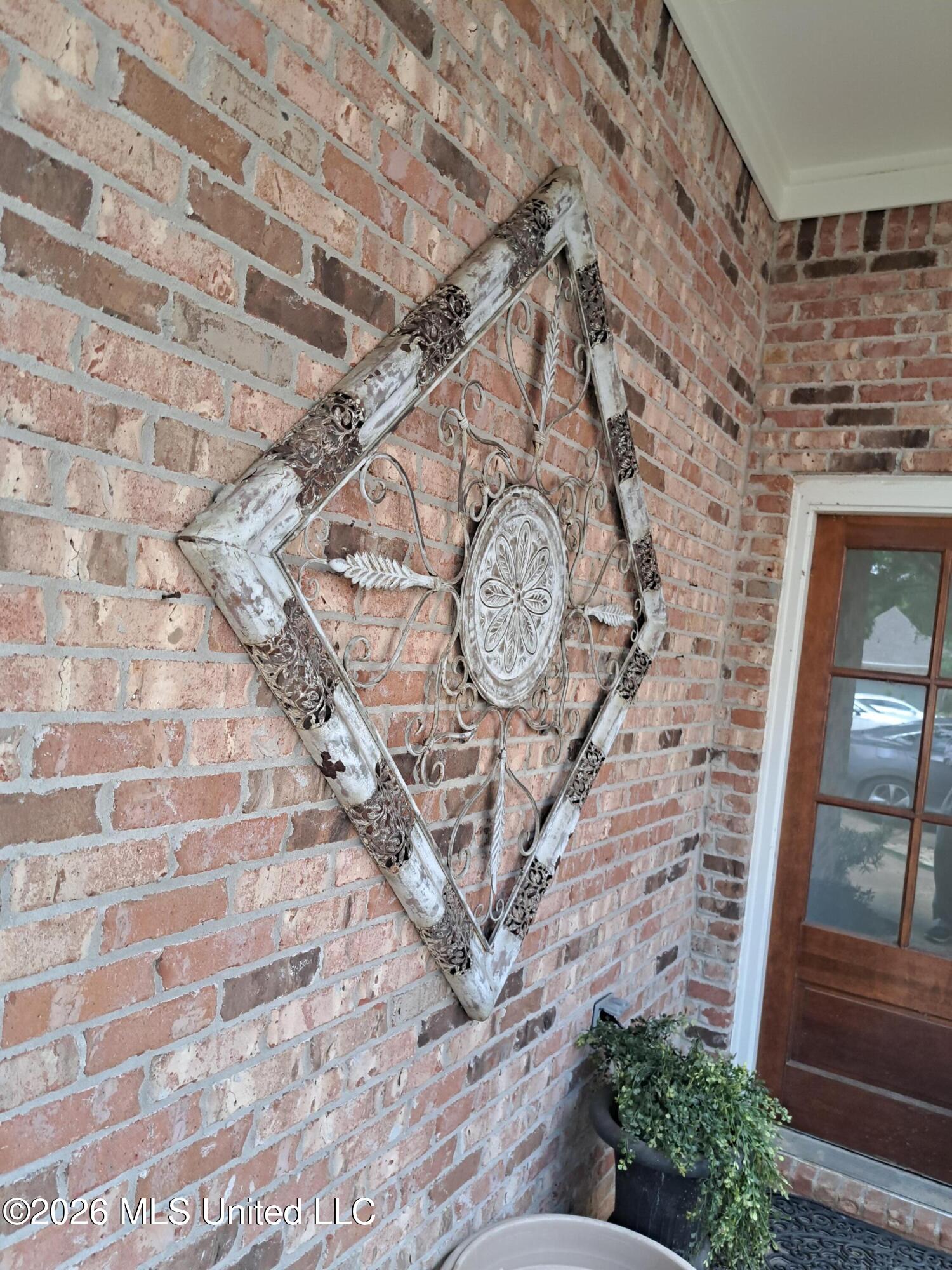 105 Alicetown Cove Ridgeland, MS 39157 - Photo 4 of 29 Front