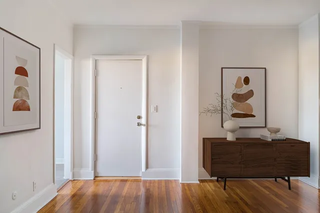 $5,200 | 321 Tappan Street, Unit 1, Brookline, MA 02445