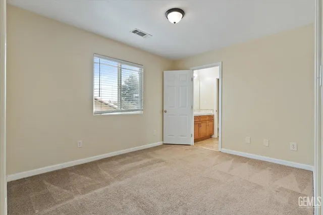$565,000 | Undisclosed Address, Bakersfield, CA 93311