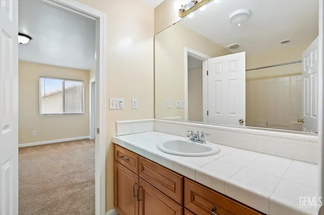 $565,000 | Undisclosed Address, Bakersfield, CA 93311
