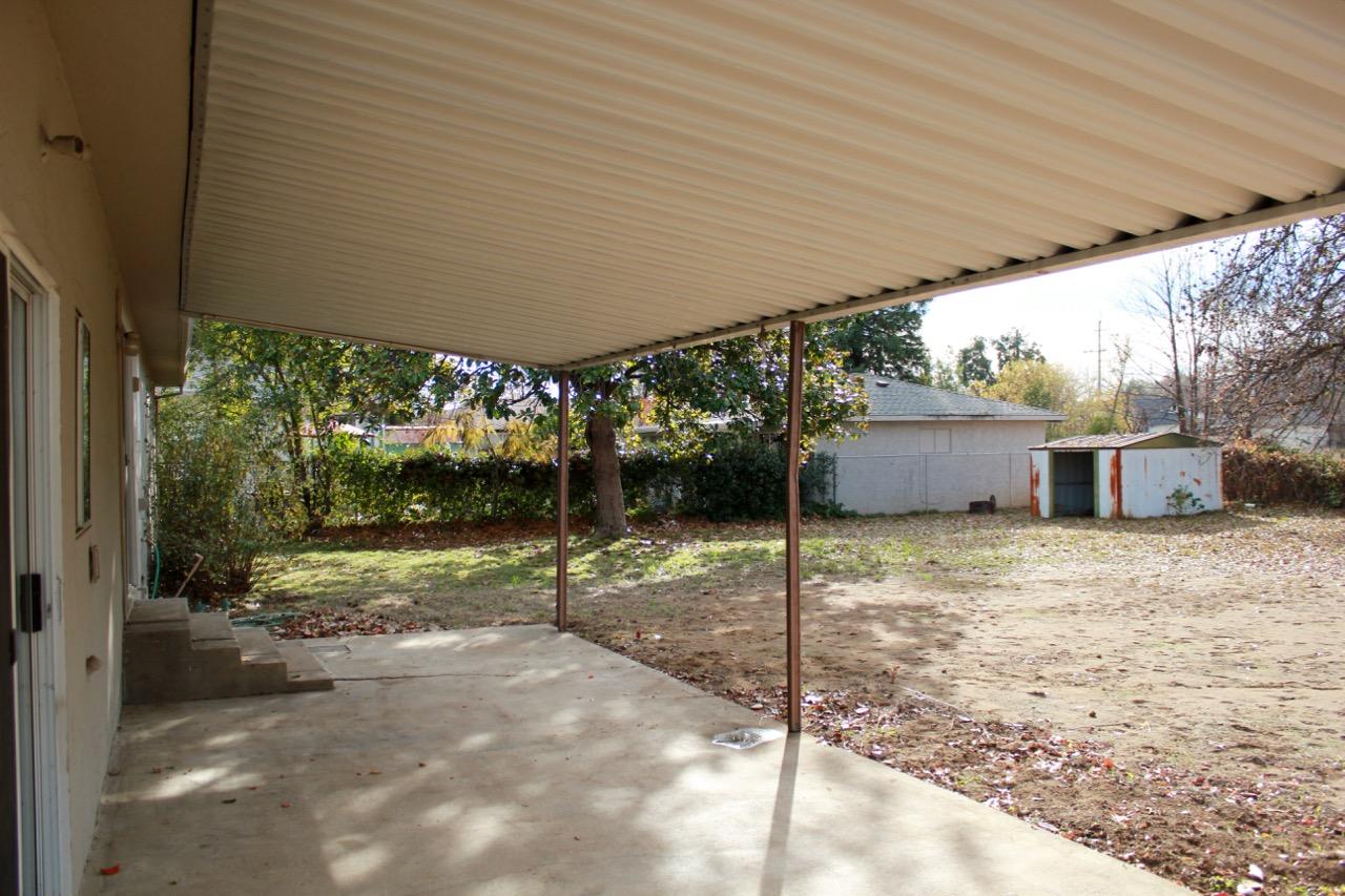 5800 East Bonnyview Road Redding, CA 96001 - Photo 11 of 15 E Bonnyview - 18