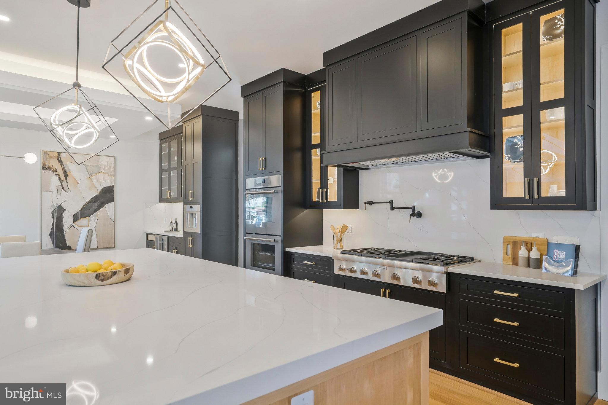 1520 Brookhaven Drive McLean, VA 22101 - Photo 27 of 108 Designer inset wood cabinets