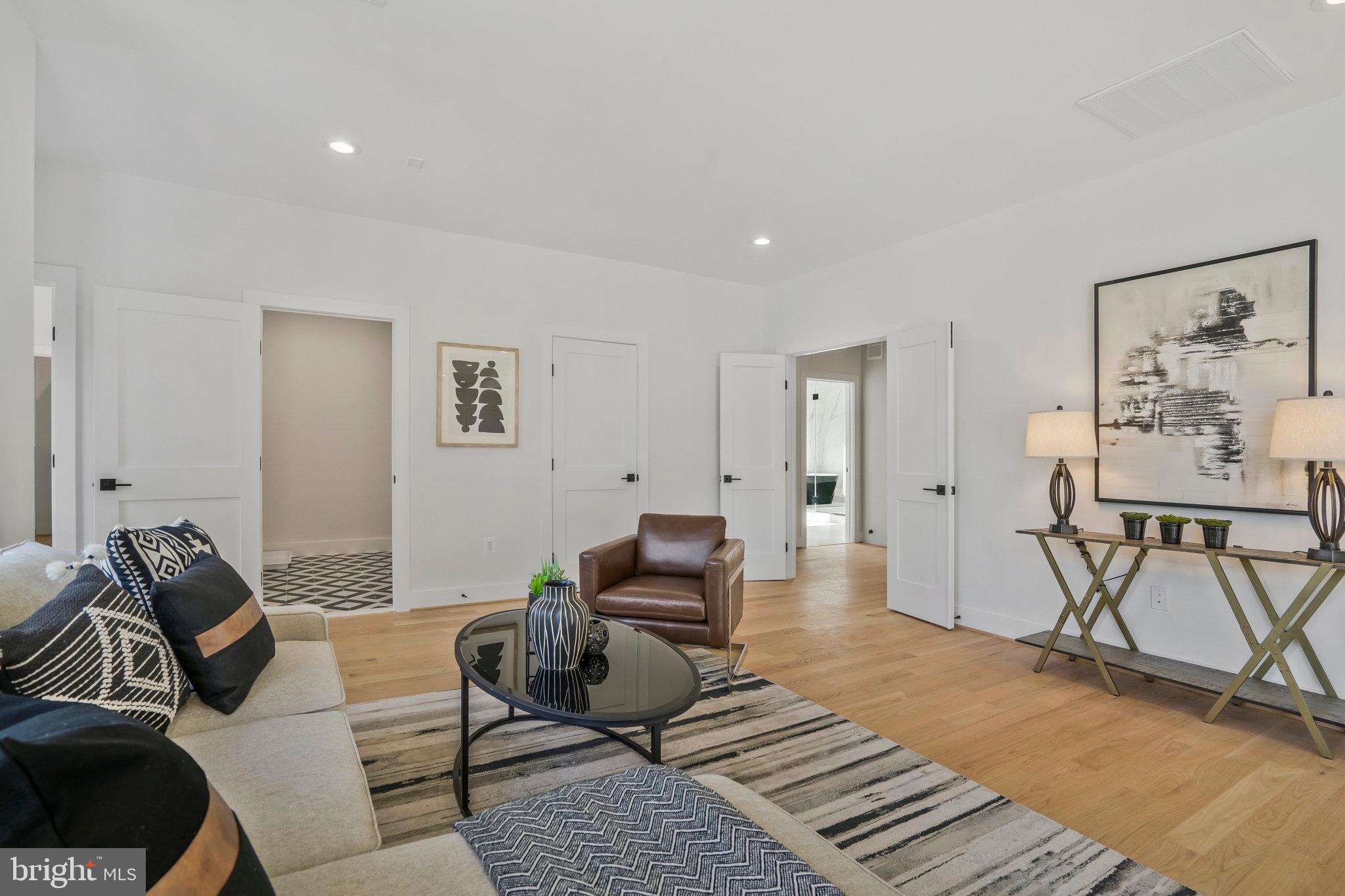 1520 Brookhaven Drive McLean, VA 22101 - Photo 51 of 108 Owner's suite