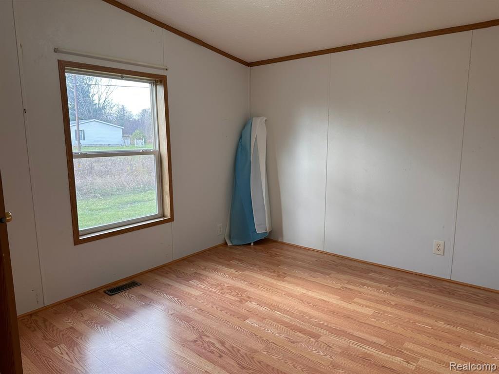 2317 Imlay City Road Lapeer, MI 48446 - Photo 36 of 44