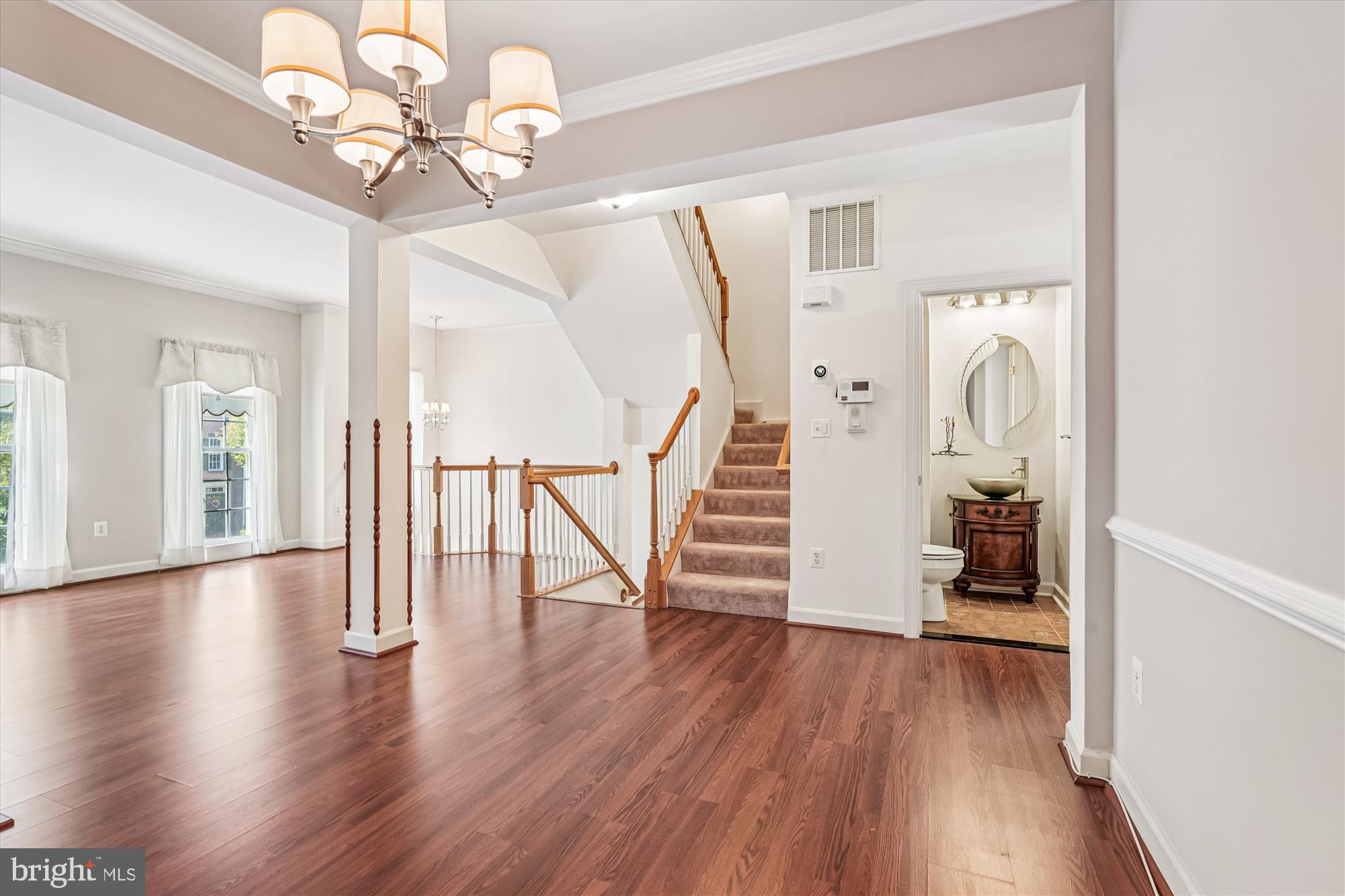 142 Swanton Lane Gaithersburg, MD 20878 - Photo 24 of 68 Dining Room