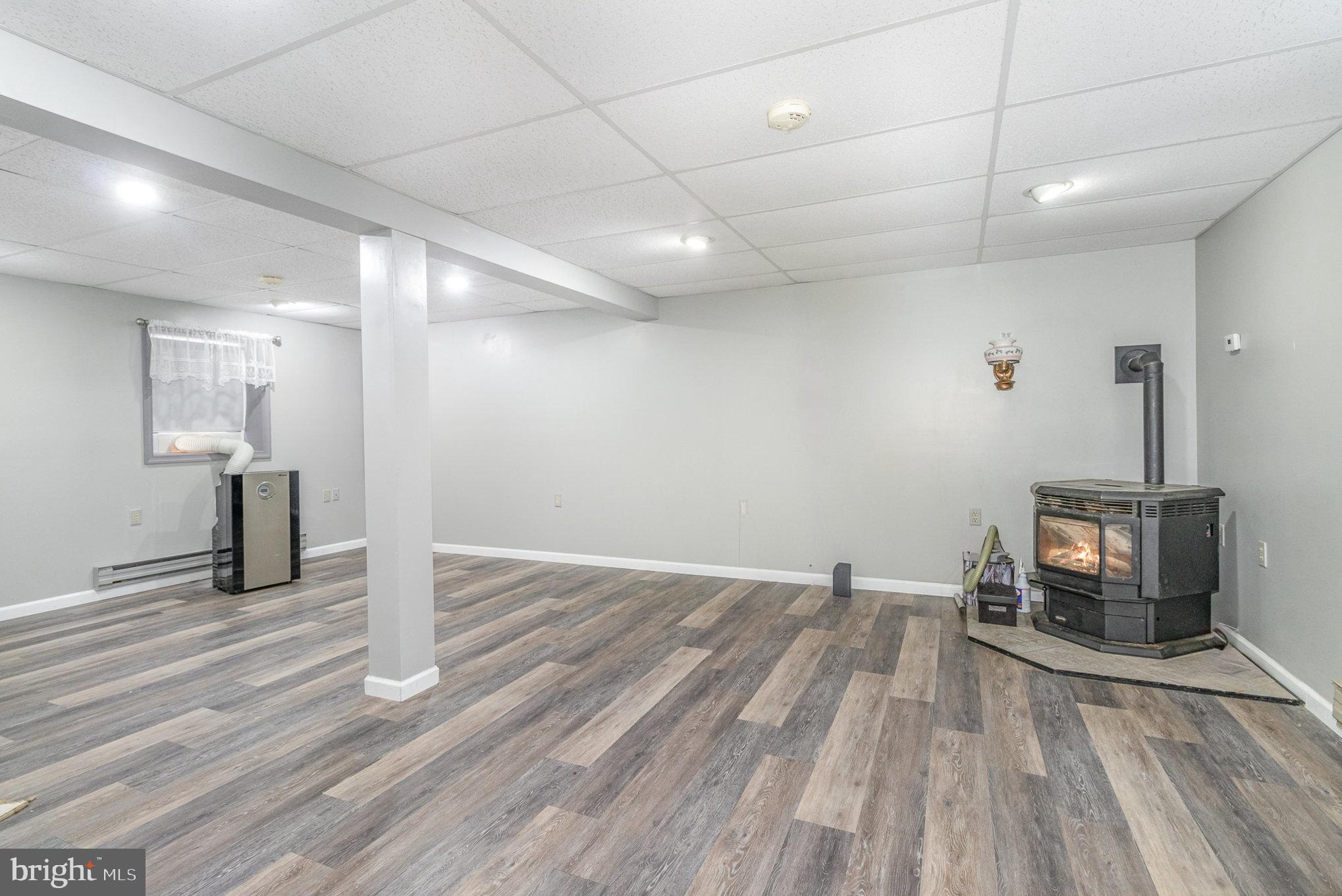 15 Penn Circle Hanover, PA 17331 - Photo 21 of 32 a view of empty room with wooden floor