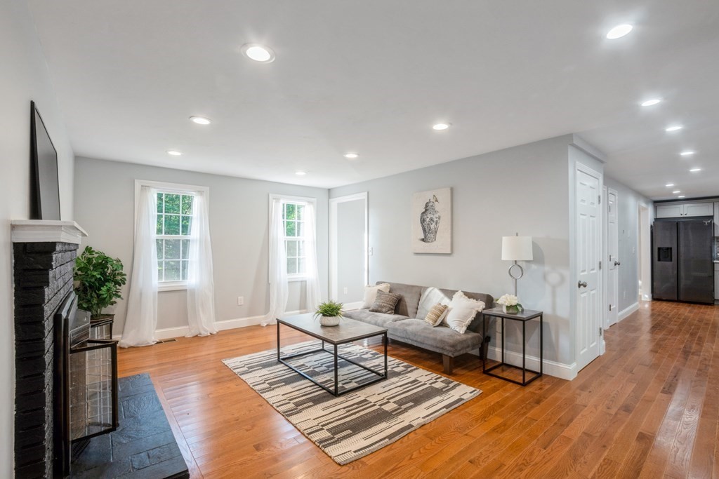 17 Douglas Road Webster, MA 01570 - Photo 17 of 25