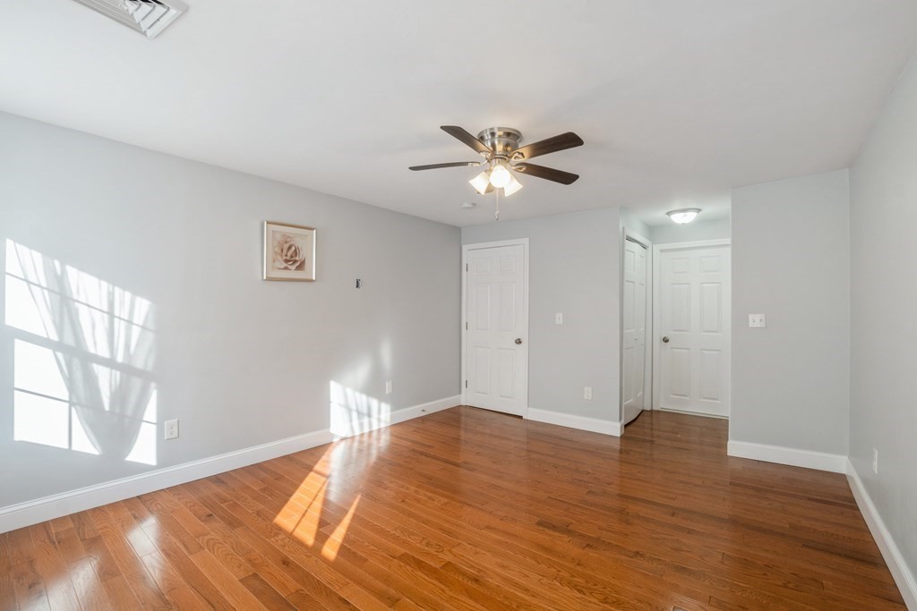 17 Douglas Road Webster, MA 01570 - Photo 21 of 25