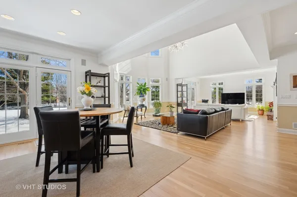 $1,900,000 | 860 Gage Lane, Lake Forest, IL 60045