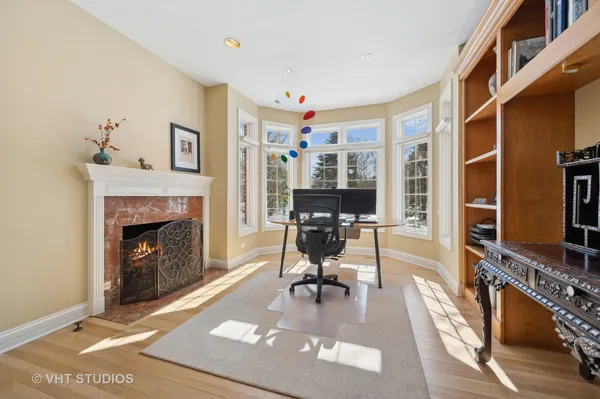 $1,900,000 | 860 Gage Lane, Lake Forest, IL 60045