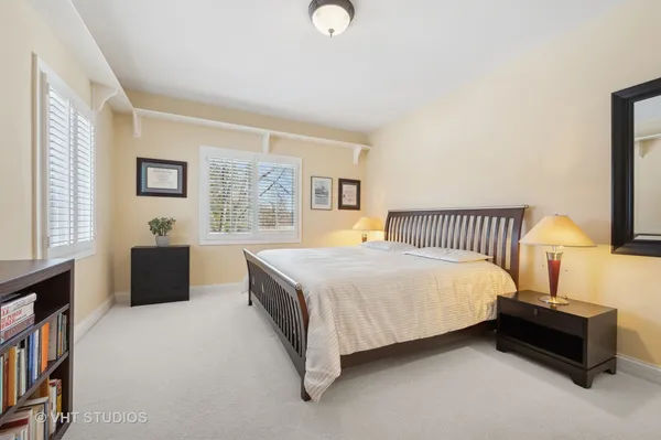 $1,900,000 | 860 Gage Lane, Lake Forest, IL 60045