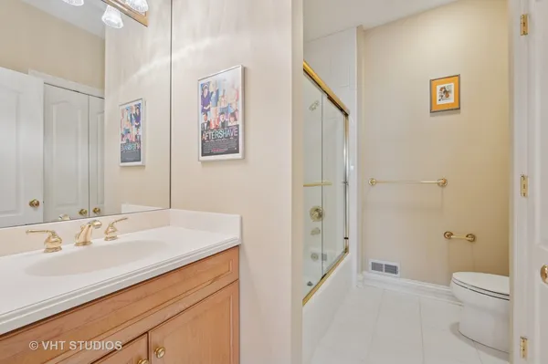 $1,900,000 | 860 Gage Lane, Lake Forest, IL 60045