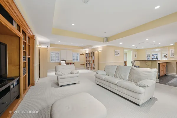 $1,900,000 | 860 Gage Lane, Lake Forest, IL 60045