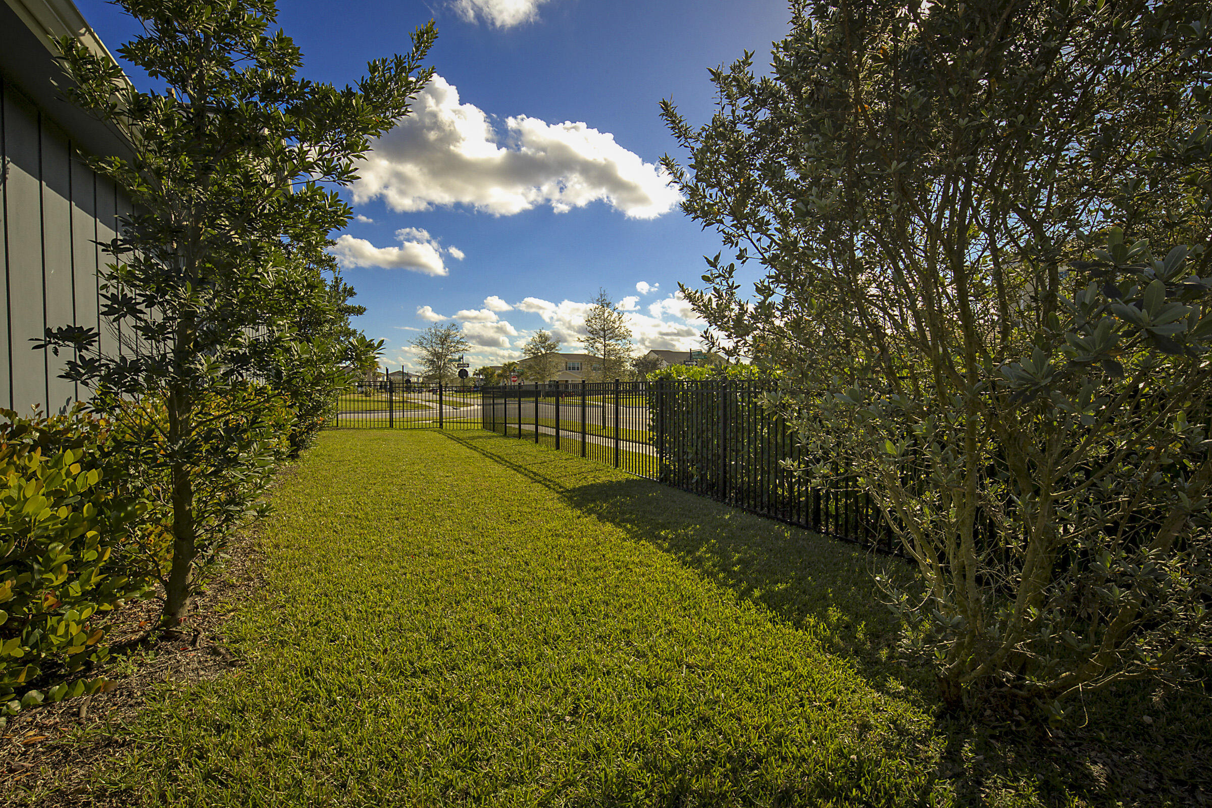 19199 Rolling Acrs Road Loxahatchee, FL 33470 - Photo 43 of 57 19199 Rolling Acres Rd-46