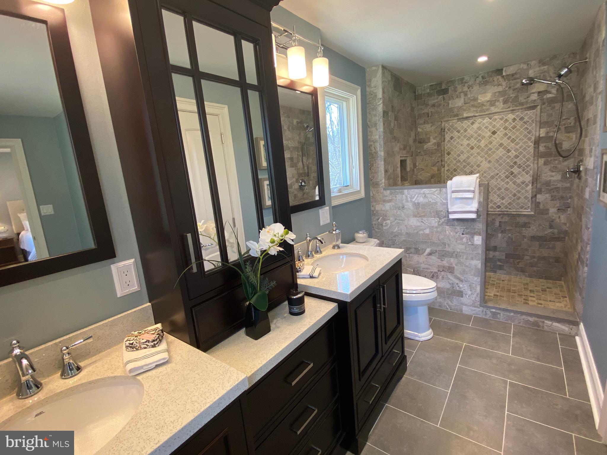35 Dunminning Road Newtown Square, PA 19073 - Photo 23 of 37 Master Bathroom