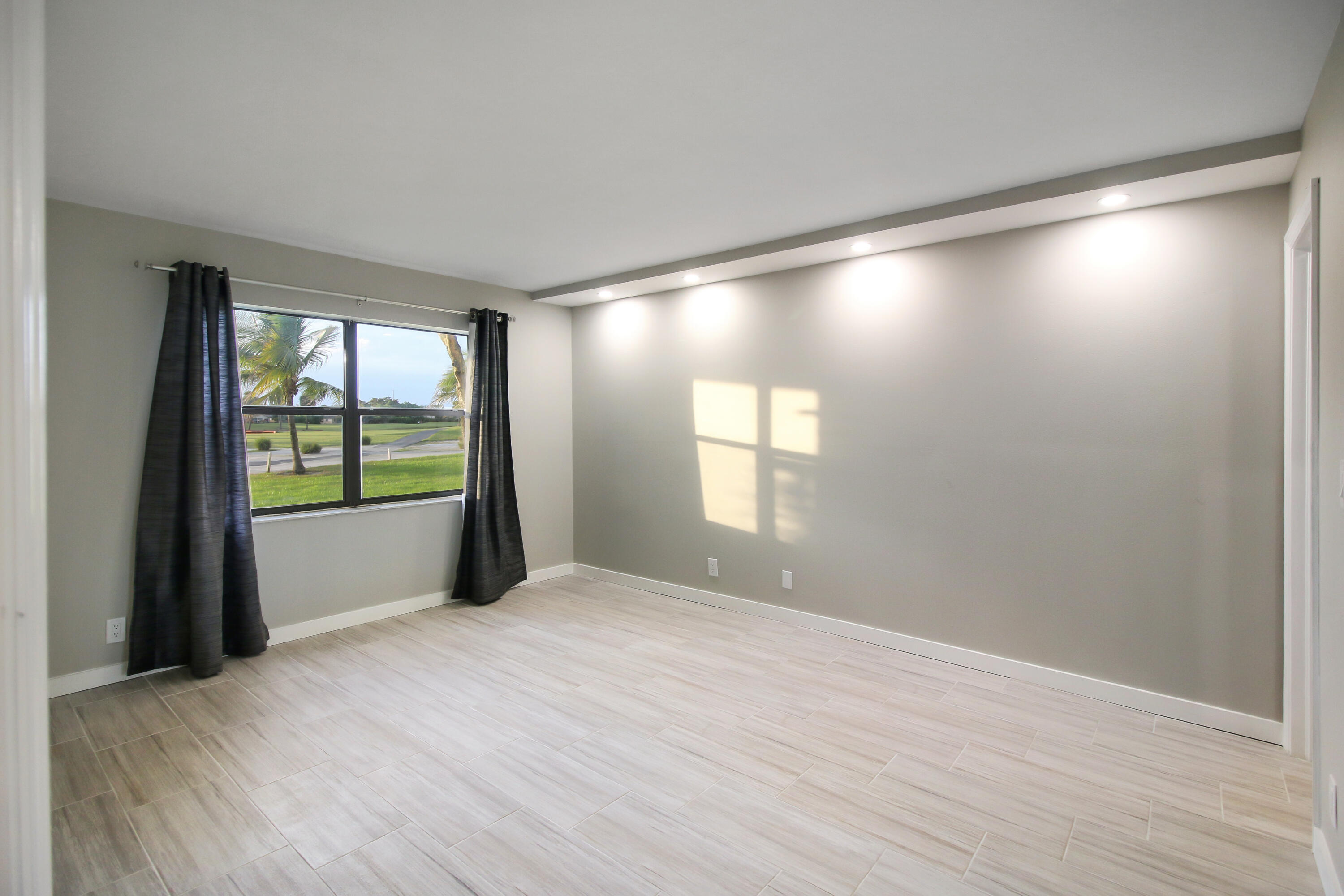 9355 Southwest 8th Street, Unit 123 Boca Raton, FL 33428 - Photo 7 of 15 IMG_4769